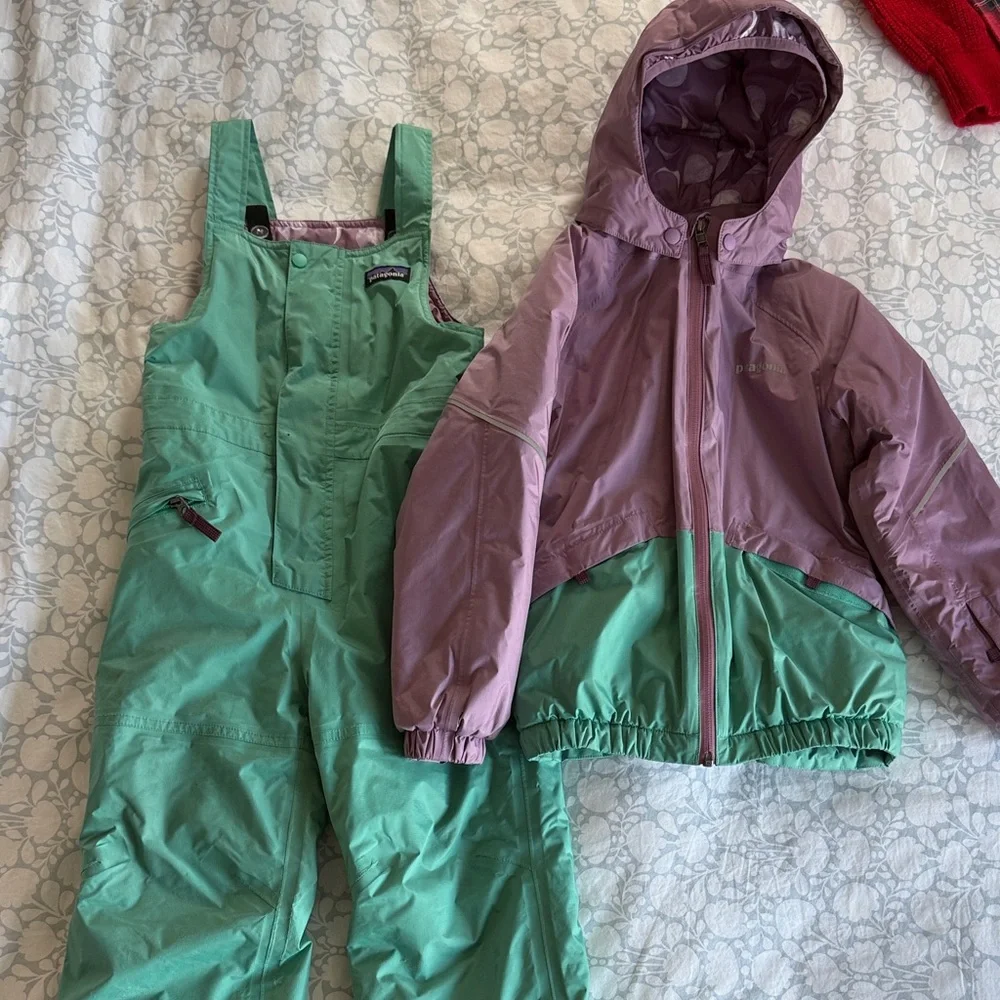 Patagonia Green and Purple Snowsuit Set - Picture 1 of 9